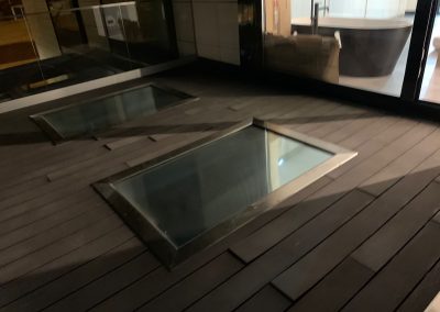 Cerramientos de terrazas, áticos, porches, naves con y sin estructura metálica, con ventanas de aluminio, de RPT o PVC, tragaluces de cristal. Cerramientos Castillo