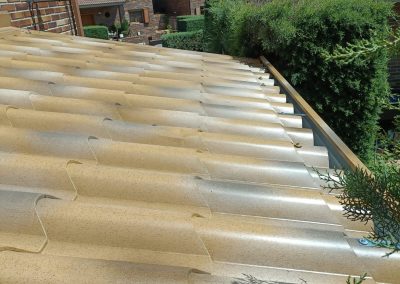 Cerramientos de terrazas, áticos, porches, naves con y sin estructura metálica, con ventanas de aluminio, de RPT o PVC, tragaluces de cristal. Cerramientos Castillo